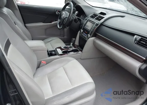 2013 Toyota Camry Xle z USA, uszkodzony, nr VIN 4T4BF1FK4DR298512